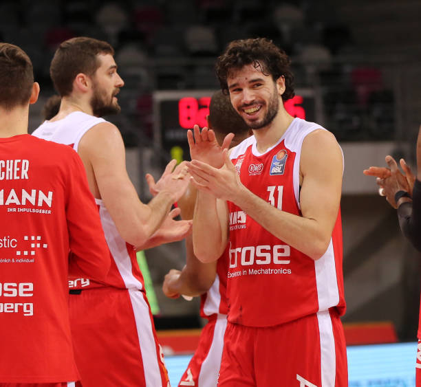 得分破百 得分破百