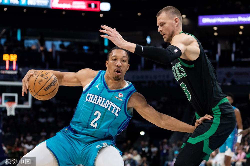 萨内等人打 萨内等人打