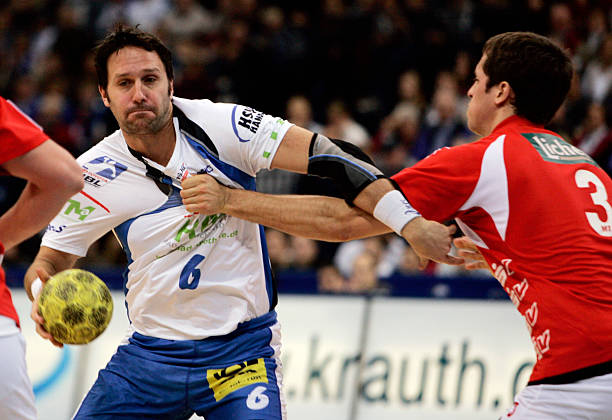 化都会对场 化都会对场